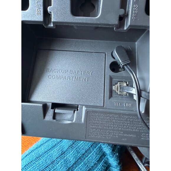 AT&T Corded Phone 5.8GHZ Digital Answering System Preowned - Picture 6 of 8